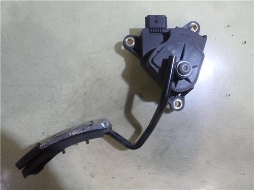 8200297342 accelerator pedal