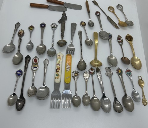 Vintage souvenir spoon lot - souvenir,