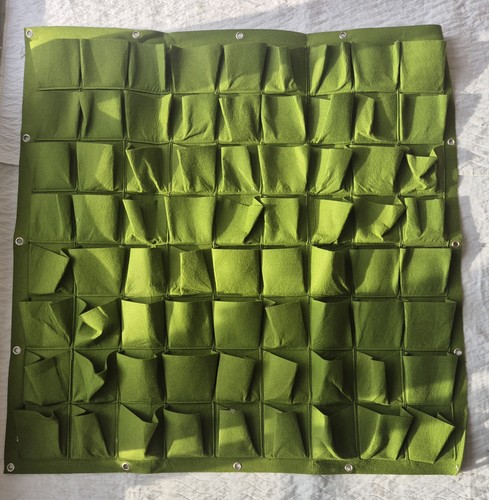 New pocket garden wall - new, 80