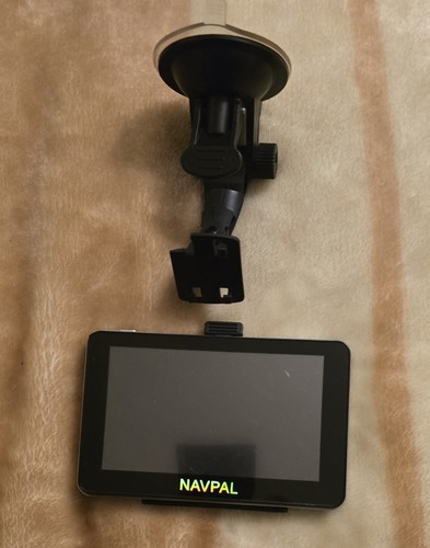 Selling this navman - am,