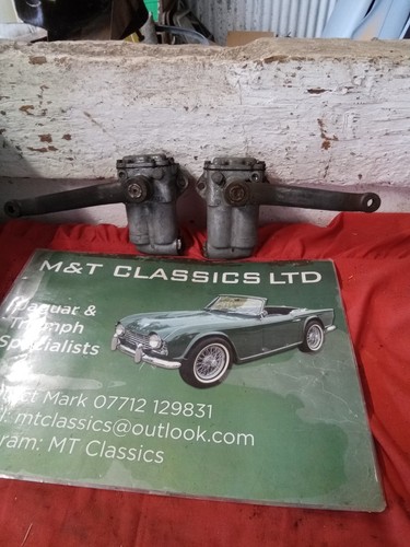 Triumph tr2 shock absorbers - tr2, 4
