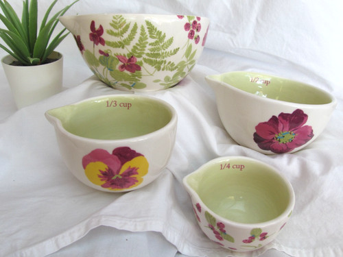 Laura ashley measuring cups - laura,