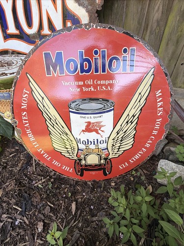 Large round mobiloil pegasus - large,