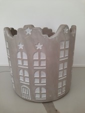 New Parlane Dutch House