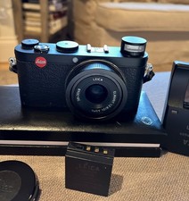 leica x1 compact camera 