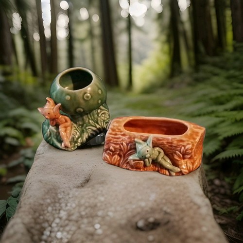 Sylvac pixie posy pots - pixie,