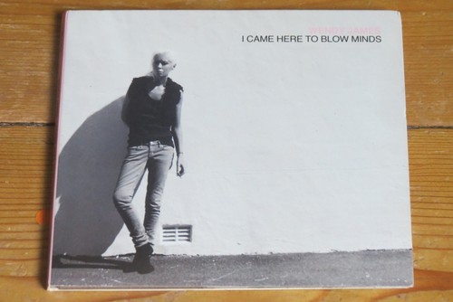 Wendy james - james, vamp)