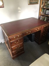Mid 20th century Twin Pedestal