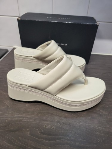 Tommy hilfiger sandle flip - tommy,