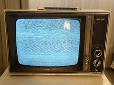 VINTAGE HITACHI SOLID STATE TV