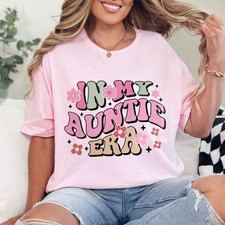 Retro In My Era Tshirt, Auntie