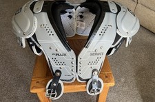 Schutt XV Flex Skill American Football Shoulder Pads – Small 16-17” –Rare UK Fit