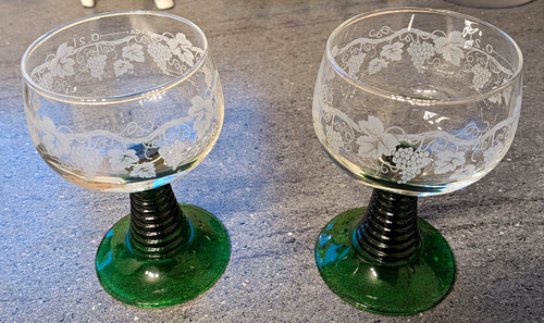 Grape wine glasses