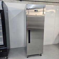 Fridge Single Upright 600