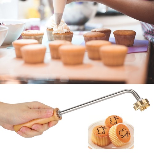 Molding machine baking cake - molding,