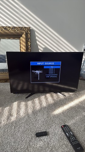 Sharp 32in lcd - sharp,