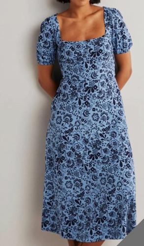 Nwt boden short sleeve jersey - short,