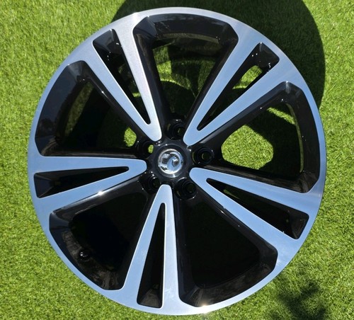 Vauxhall insignia - 20",