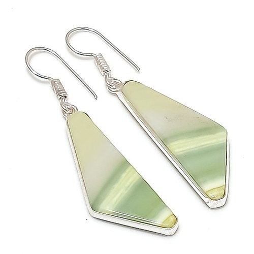 Natural swiss green opal - swiss,