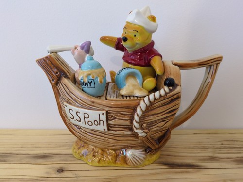 Disney showcase captain pooh - showcase,