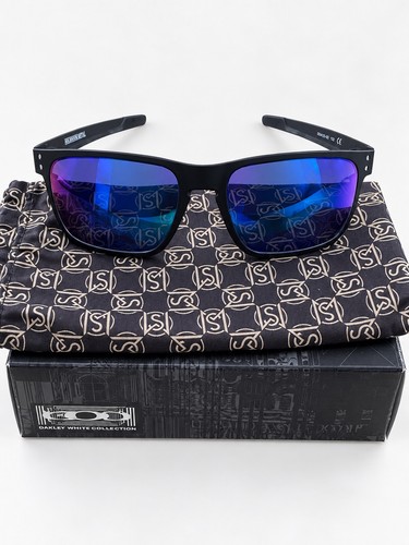 Authentic oakley holbrook - authentic,