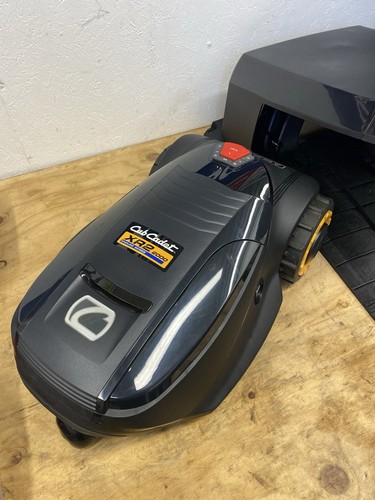 Cub cadet 2000 robotic - 2000,