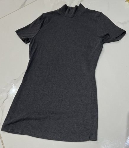 Grey ribbed high - high, neck