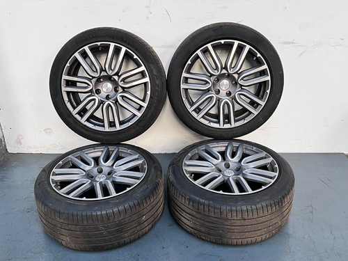 Maserati ghibli quattroporte - maserati,