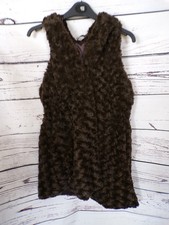 LADIES LILY J FAUX FUR BROWN PATTERN HOODED GILET BODY WARMER SIZE MEDIUM
