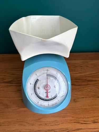 Vintage mechanical salter - vintage,