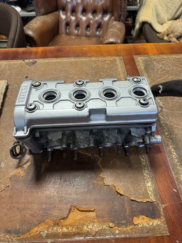 Yamaha engine cylinder head - r6,