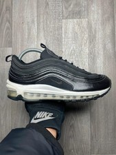 Black And White Nike Airmax