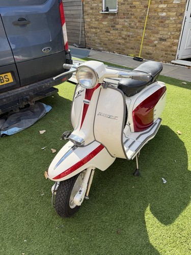 Lambretta sx150 special - lambretta,