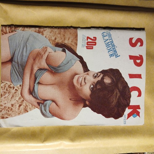 Spick vintage magazines non - vintage,