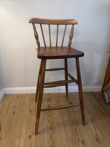 Vintage wooden windsor style - wooden,