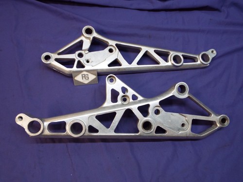 Footrest base plates - , honda