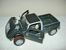 HUMMER H3T PICKUP GRAY 1:18