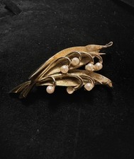 VINTAGE SIGNED BOUCHER LILY-OF-THE-VALLEY PEARL MARCEL BOUCHER FLOWER PIN BROOCH