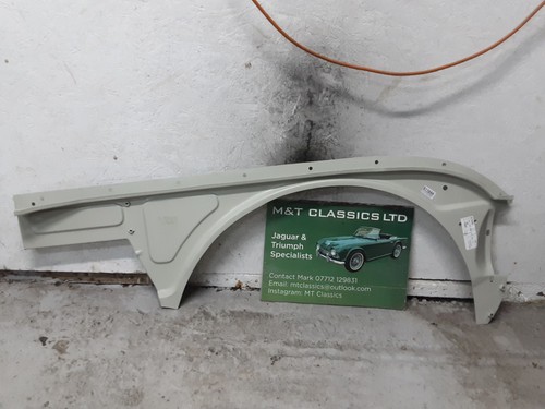 Triumph tr4 front inner wing - tr4,