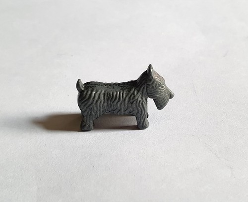 Vintage dog metal - dog, monopoly