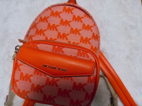 Michael kors logo bag - michael,