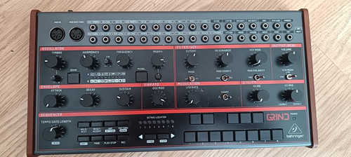 Behringer grind - ,