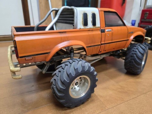 Tamiya toyota hilux bruiser - tamiya,