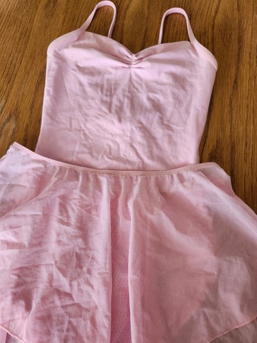 Wear moi leotard and - wear,