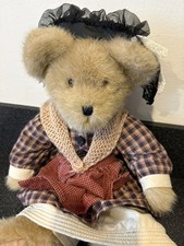 Boyds Bear Country Mrs. Dixon