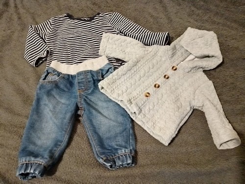 Months baby clothes set - 3-6,