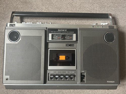 Sony 570l radio cassette - cf,