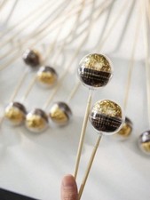 Transparent chocolate holder - transparent,