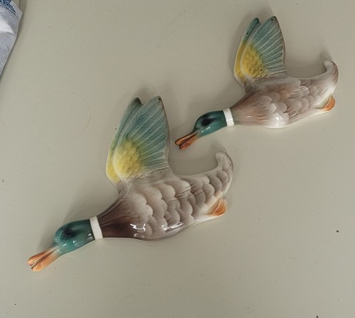 Keele street pottery flying - street,