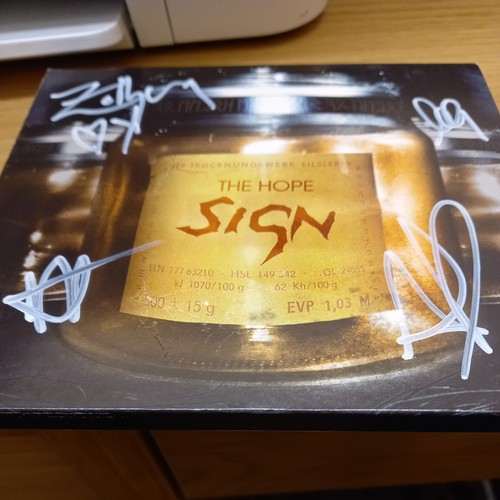 The sign hope signed - the,